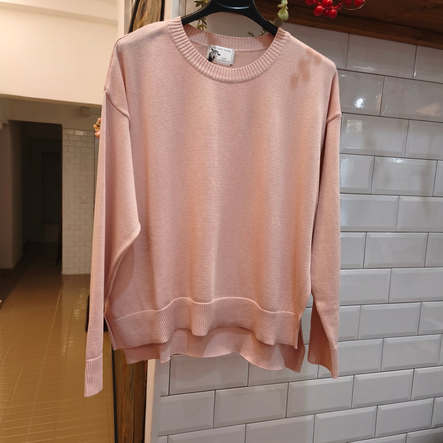 Maglia con spacchi
