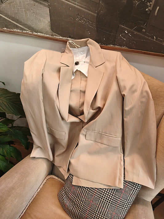 Blazer con spalline